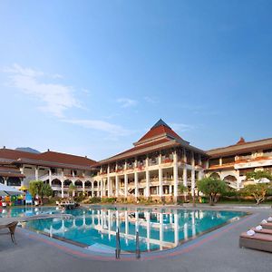 Royal Hotel And Villa Batu